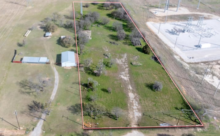 Pictures of Land property located at 2909 E Bankhead Hwy, Weatherford, TX 76087 for sales - image #1