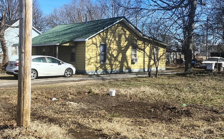 Pictures of Land property located at 509 S Walker Ave, Gideon, MO 63848 for sales - image #1