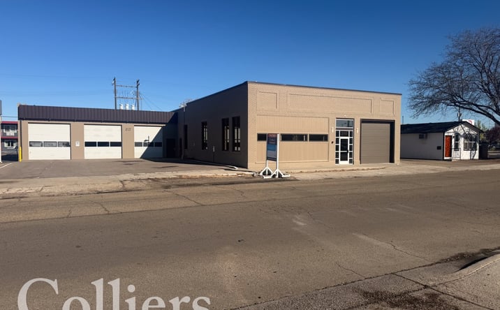 Pictures of Industrial, Office property located at 207 10th Ave S, Nampa, ID 83651 for sales - image #1