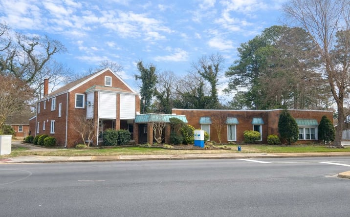 Pictures of Office property located at 1805 Airline Blvd, Portsmouth, VA 23707 for sales - image #1