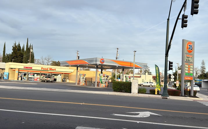 Pictures of Retail property located at 929 5th St, Marysville, CA 95901 for sales - image #1