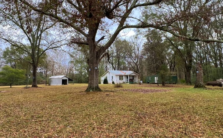 Pictures of Land property located at 2264 Long St, Grenada, MS 38901 for sales - image #1