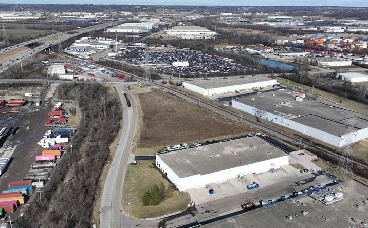 Pictures of Retail property located at 12050 Champion Way, Cincinnati, OH 45241 for sales - image #1