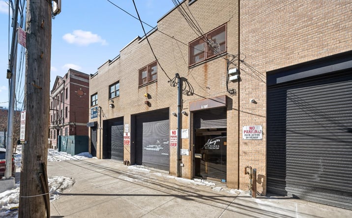 Pictures of Office, Industrial, Mixed Use property located at 38-56 11th Street, New York, NY 11101 for sales - image #1