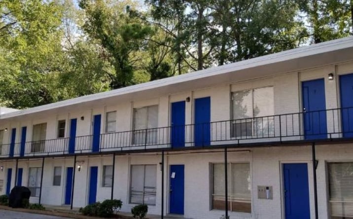 Pictures of Multifamily property located at 592 Patterson St, Memphis, TN 38111 for sales - image #1