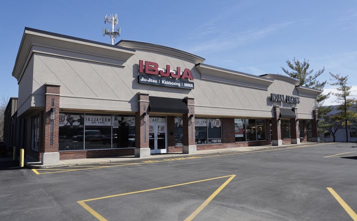 Pictures of Industrial, Retail property located at 645 US-31, Greenwood, IN 46142 for sales - image #1