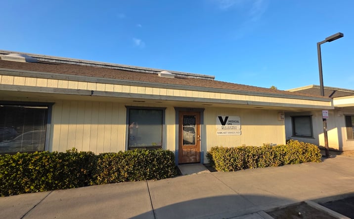 Pictures of Office property located at 1644 S Court St, Visalia, CA 93277 for sales - image #1