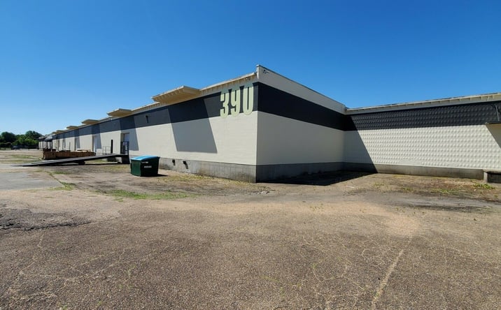 Pictures of Industrial property located at 390 Commerce Park Dr, Jackson, MS 39213 for sales - image #1