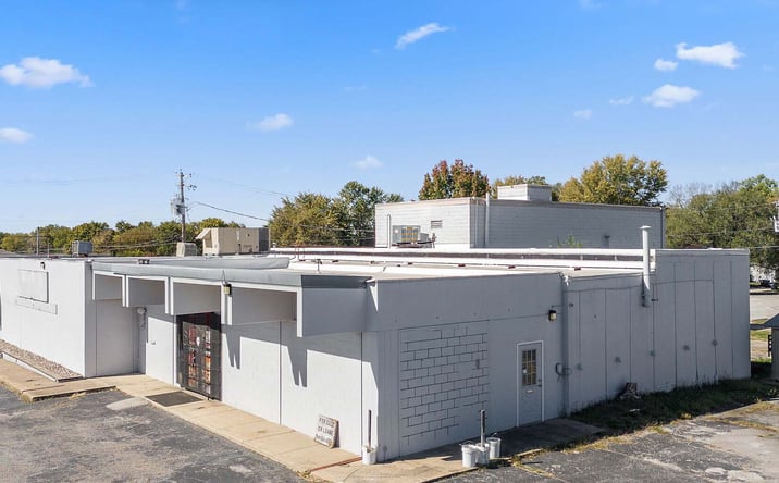 Pictures of Industrial property located at 701 E Pearce Blvd, Wentzville, MO 63385 for sales - image #1