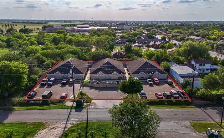 Pictures of Multifamily property located at 705 11th Street, Donna, TX 78537 for sales - image #1