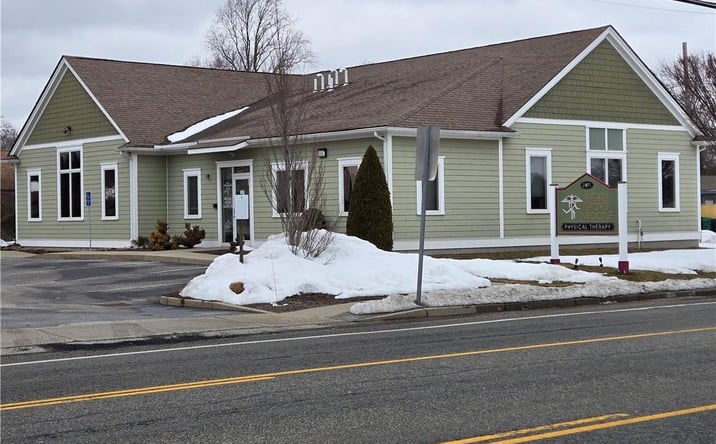 Pictures of Office property located at 2871 Post Rd, Warwick, RI 02886 for sales - image #1