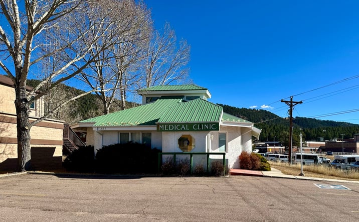 Pictures of Mixed Use, Office, Retail property located at 381 Rampart Range Rd, Woodland Park, CO 80863 for sales - image #1
