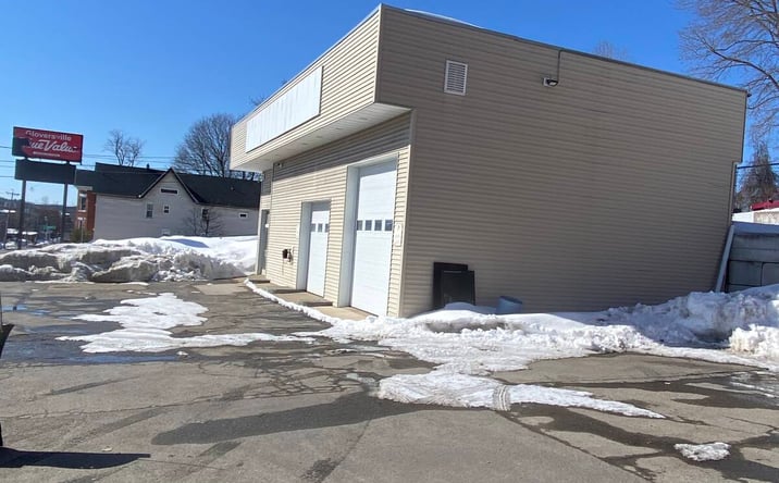 Pictures of Office property located at 85 E Fulton St, Gloversville, NY 12078 for sales - image #1