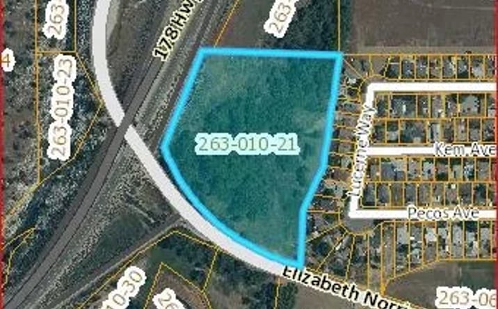 Pictures of Land property located at Lot, Lake Isabella, CA 93240 for sales - image #1