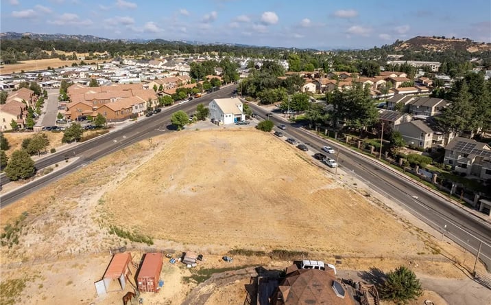 Pictures of Land property located at 11305 Viejo Camino, Atascadero, CA 93422 for sales - image #1