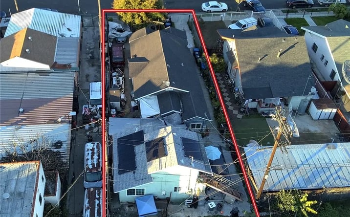 Pictures of Multifamily property located at 244-- 246 W 66th Street, Los Angeles, CA 90003 for sales - image #1