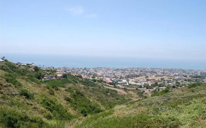 Pictures of Land property located at 170 Avenida Presidio, San Clemente, CA 92672 for sales - image #1