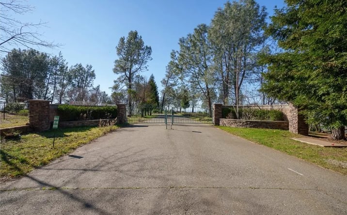 Pictures of Land property located at Valley View, Paradise, CA 95969 for sales - image #1