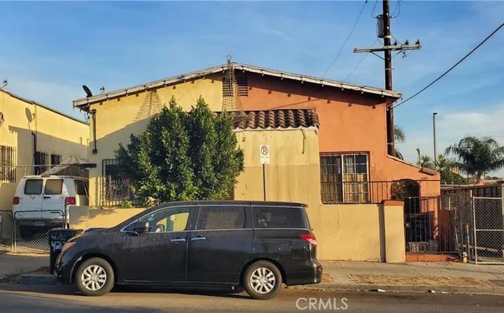 Pictures of Multifamily property located at 422 N Mott Street, Los Angeles, CA 90033 for sales - image #1
