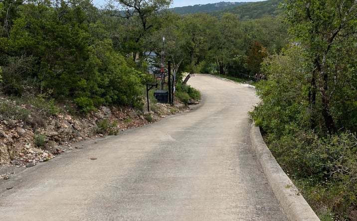 Pictures of Land property located at 18551 Bandera Road, Helotes, TX 78023 for sales - image #1