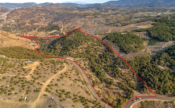 Pictures of Land property located at Circle R, Escondido, CA 92026 for sales - image #1