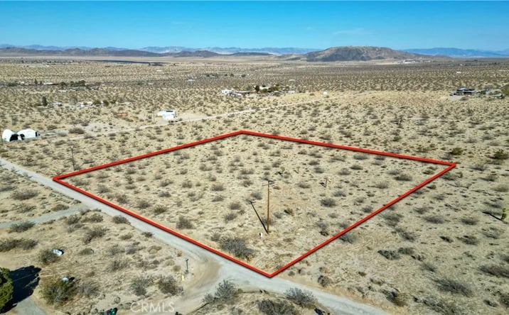 Pictures of Land property located at Bonita, Joshua Tree, CA 92252 for sales - image #1