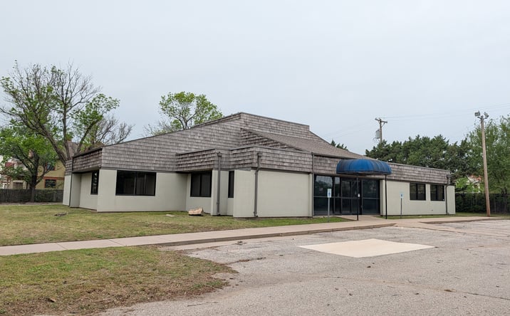 Pictures of Office property located at 1125 North Topeka Avenue, Wichita, KS 67214 for sales - image #1
