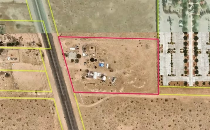 Pictures of Multifamily property located at 20515-20525 Us Highway 395, Adelanto, CA 92301 for sales - image #1