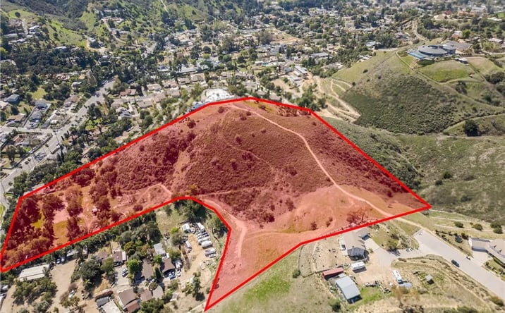 Pictures of Land property located at 10131 Johanna, Sunland, CA 91040 for sales - image #1