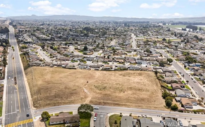Pictures of Land property located at 400 E Waller, Santa Maria, CA 93455 for sales - image #1