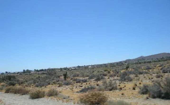 Pictures of Land property located at Beekley And Nielson, Phelan, CA 92371 for sales - image #1