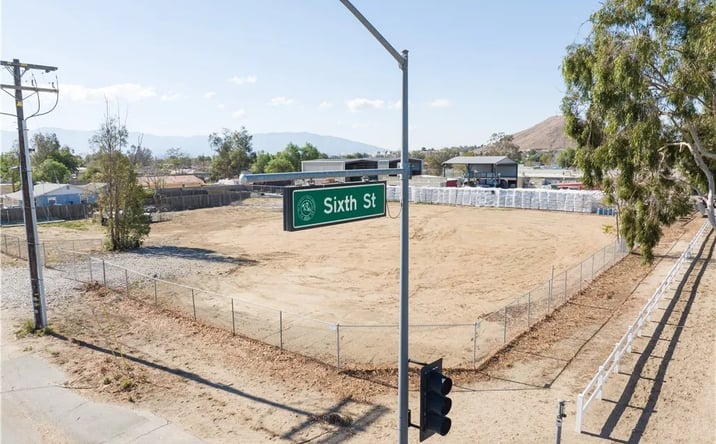 Pictures of Land property located at 1100 6th St, Norco, CA 92860 for sales - image #1