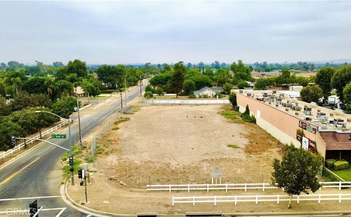 Pictures of Land property located at 6th & Valleyview, Norco, CA 92860 for sales - image #1