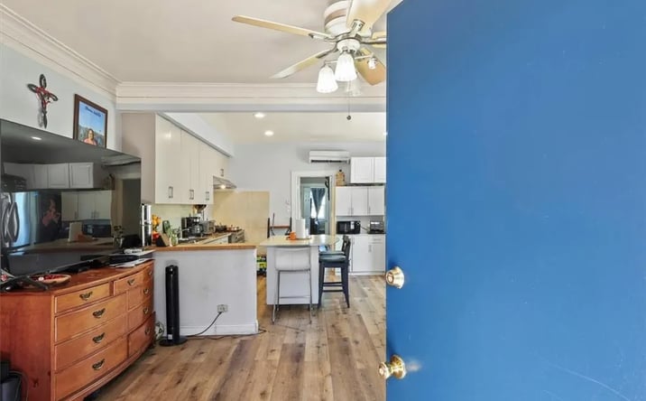 Pictures of Multifamily property located at 2245 W 27th Street, Los Angeles, CA 90018 for sales - image #1