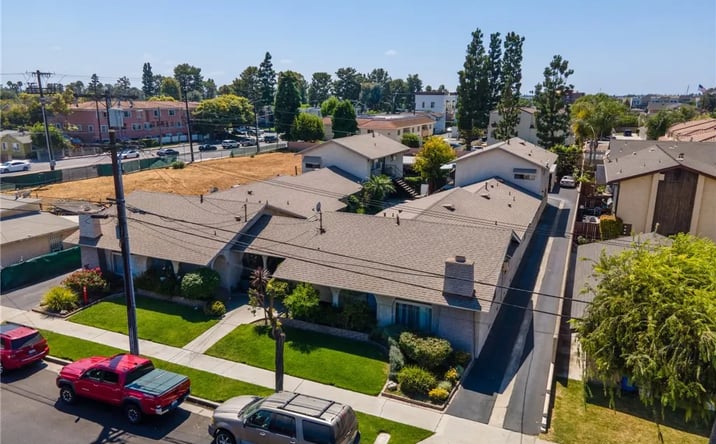 Pictures of Multifamily property located at 5941 Kingman Avenue, Buena Park, CA 90621 for sales - image #1