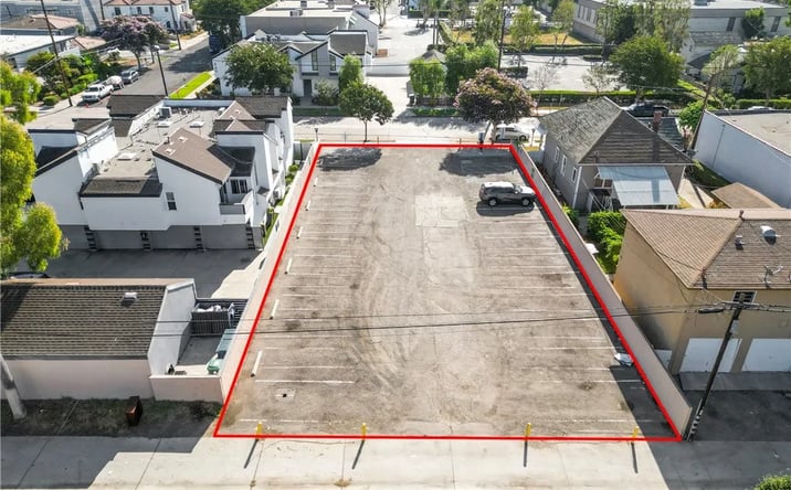 Pictures of Land property located at 846 N Van Ness, Santa Ana, CA 92701 for sales - image #1