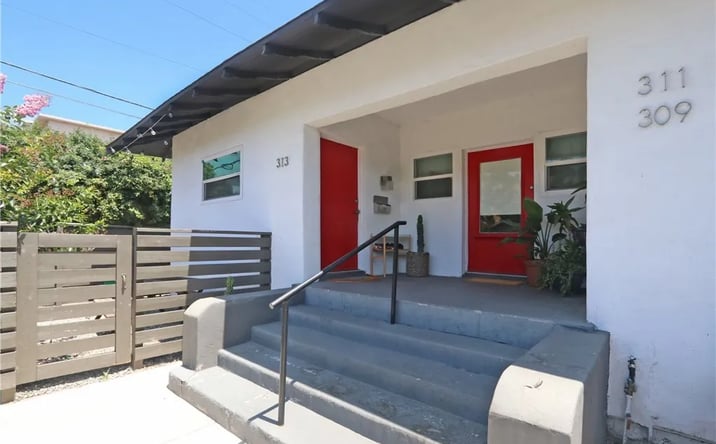 Pictures of Multifamily property located at 309 N Avenue 50, Los Angeles, CA 90042 for sales - image #1