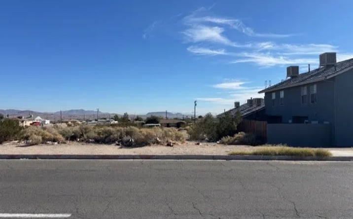 Pictures of Land property located at Barstow Road, Barstow, CA 92311 for sales - image #1