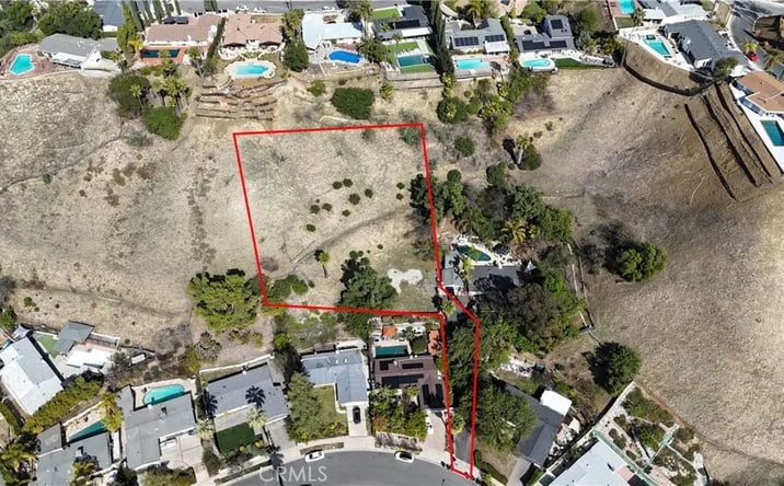 Pictures of Land property located at 20713 Collins, Woodland Hills, CA 91367 for sales - image #1