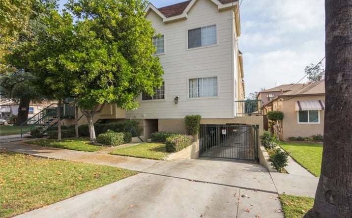 Pictures of Multifamily property located at 404 Lincoln Avenue, Glendale, CA 91205 for sales - image #1