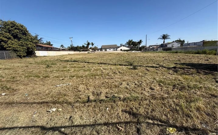 Pictures of Land property located at 12650 S Western, Los Angeles, CA 90047 for sales - image #1