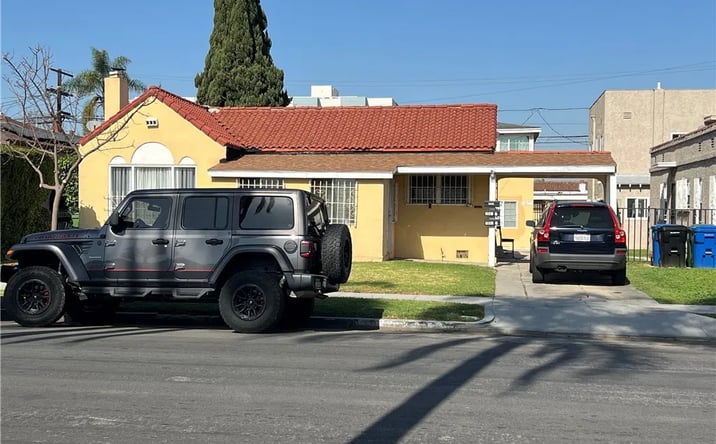 Pictures of Multifamily property located at 1605 W 87th, Los Angeles, CA 90047 for sales - image #1