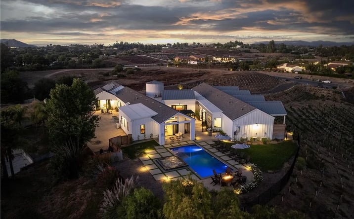 Pictures of Multifamily property located at 39241 Corte Venture, Temecula, CA 92592 for sales - image #1