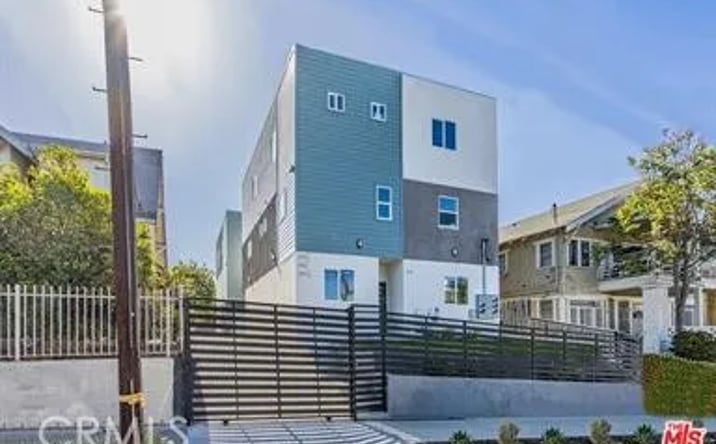 Pictures of Multifamily property located at 1143 Irolo, Los Angeles, CA 90006 for sales - image #1