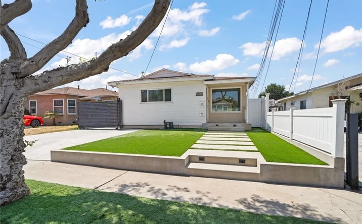 Pictures of Multifamily property located at 3656 W 108th Street, Inglewood, CA 90303 for sales - image #1
