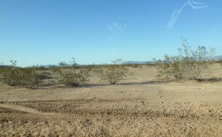 Pictures of Land property located at T7s R21e, Blythe, CA 92225 for sales - image #1