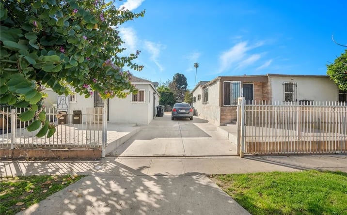 Pictures of Multifamily property located at 2104 E 113th, Los Angeles, CA 90059 for sales - image #1