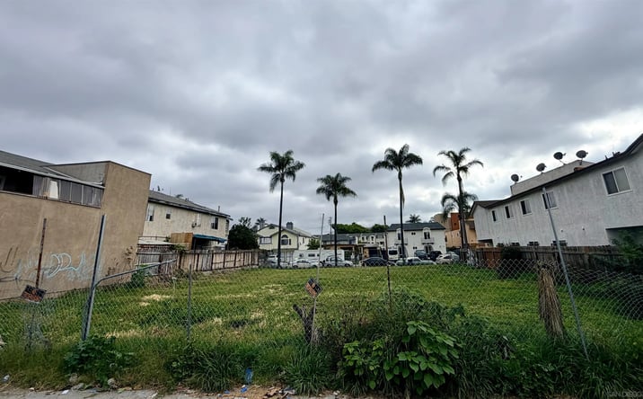 Pictures of Land property located at 4230 45th St Unit 32-34, San Diego, CA 92115 for sales - image #1