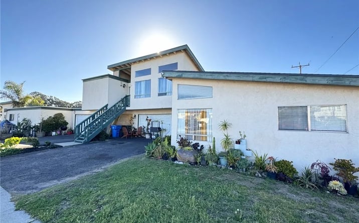 Pictures of Multifamily property located at 590 S 6th, Grover Beach, CA 93433 for sales - image #1