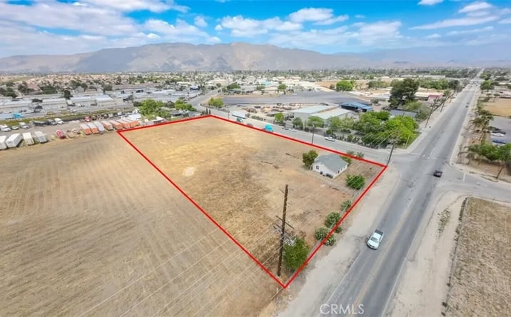 Pictures of Land, Industrial property located at 1011 W 7th St, San Jacinto, CA 92582 for sales - image #1